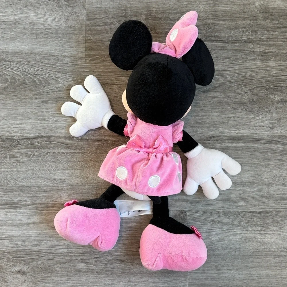 Disney Minnie Mouse stuffed animal